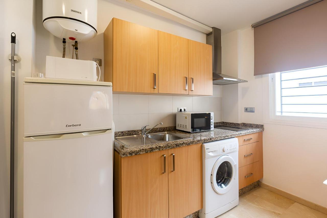 Teatro Suites Malaga City Flat Buitenkant foto