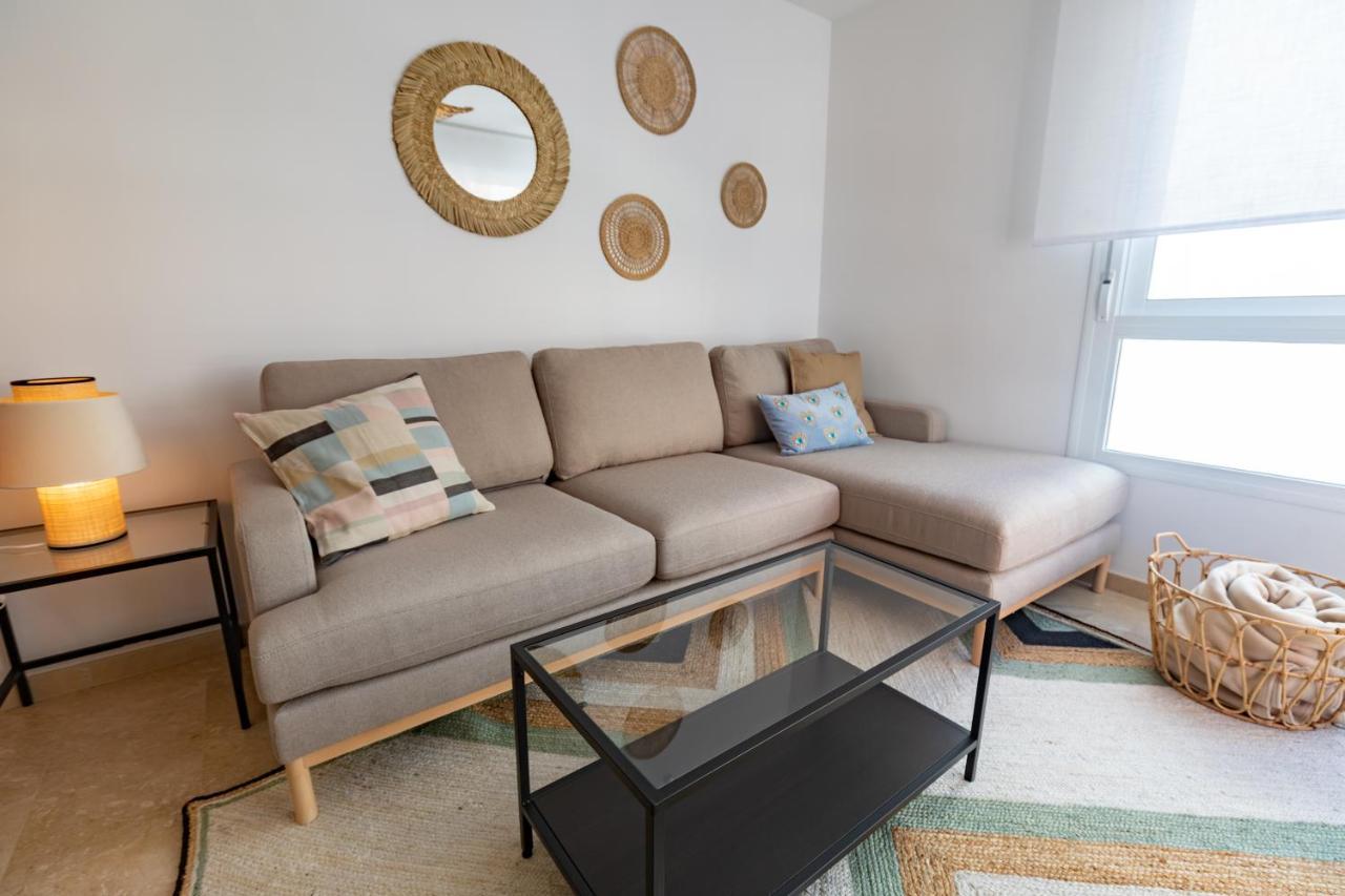 Teatro Suites Malaga City Flat Buitenkant foto