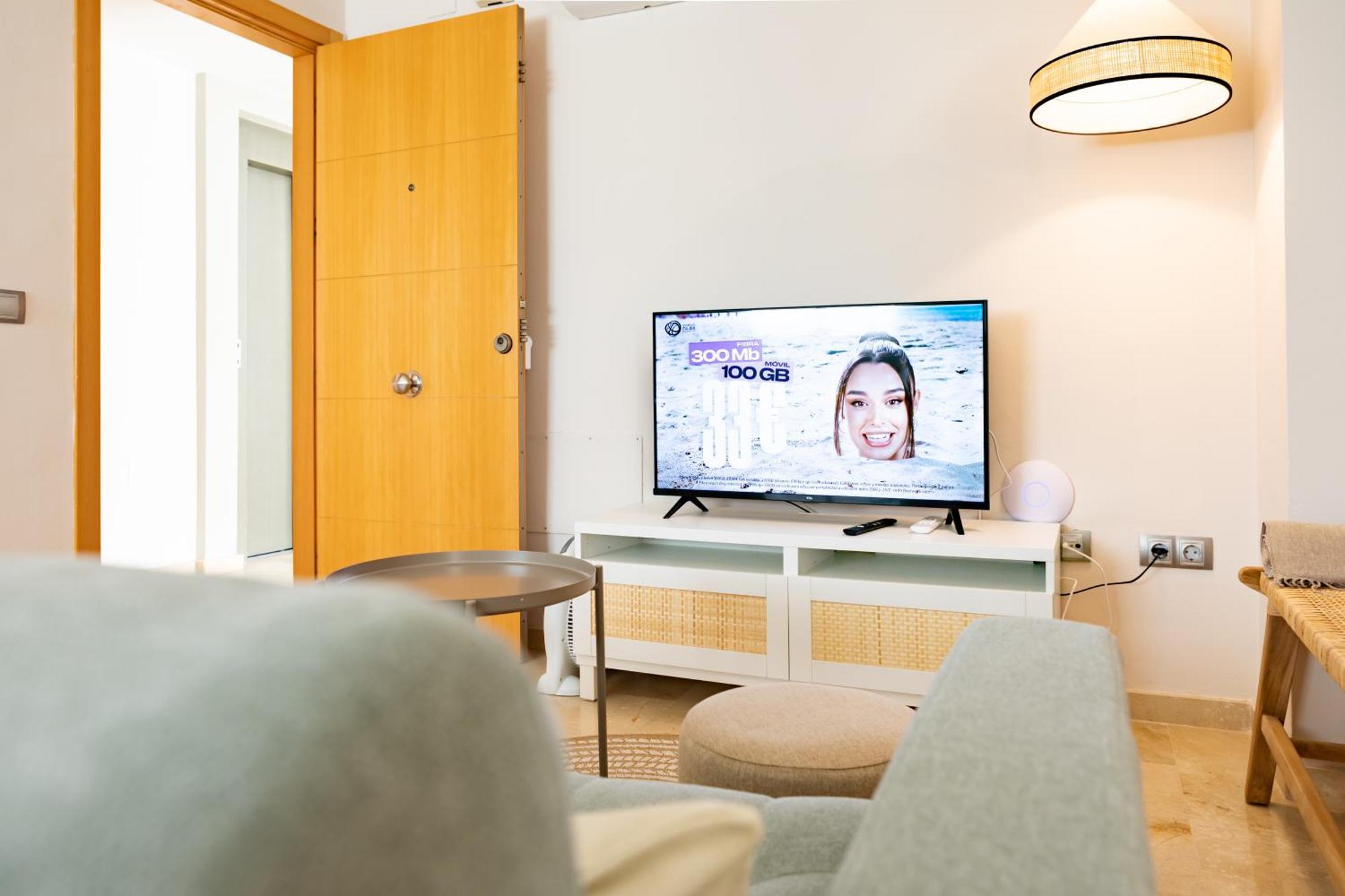 Teatro Suites Malaga City Flat Buitenkant foto