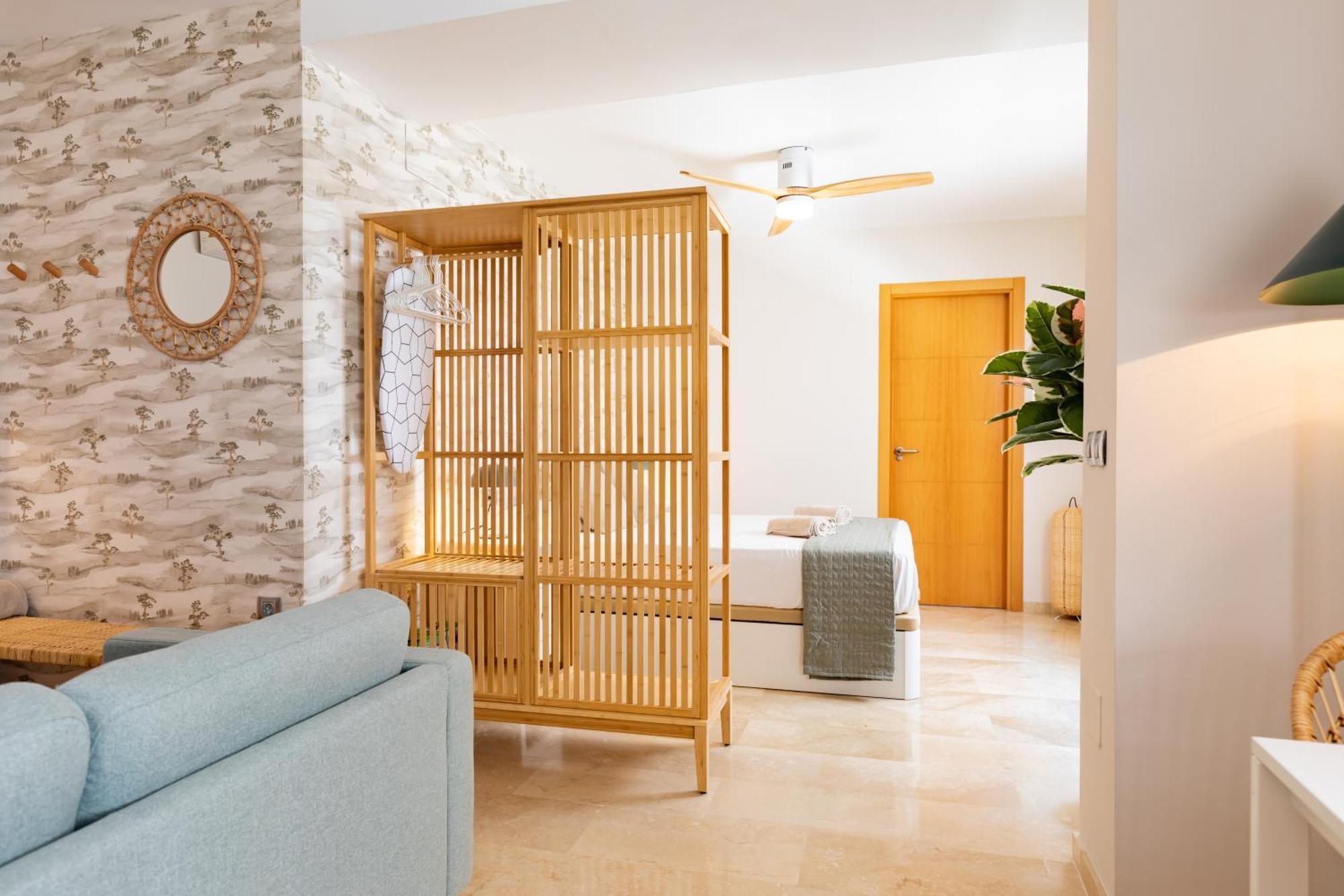 Teatro Suites Malaga City Flat Buitenkant foto