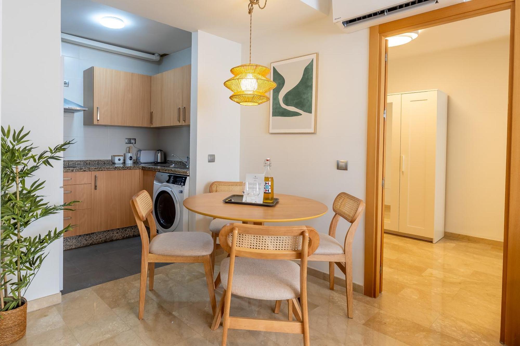 Teatro Suites Malaga City Flat Buitenkant foto