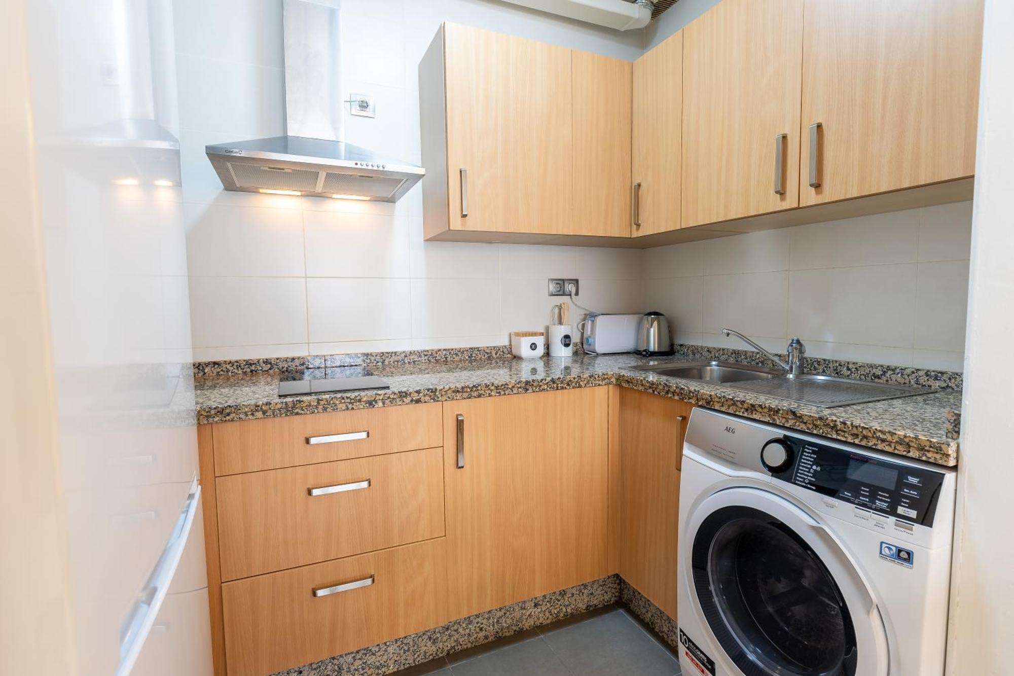 Teatro Suites Malaga City Flat Buitenkant foto